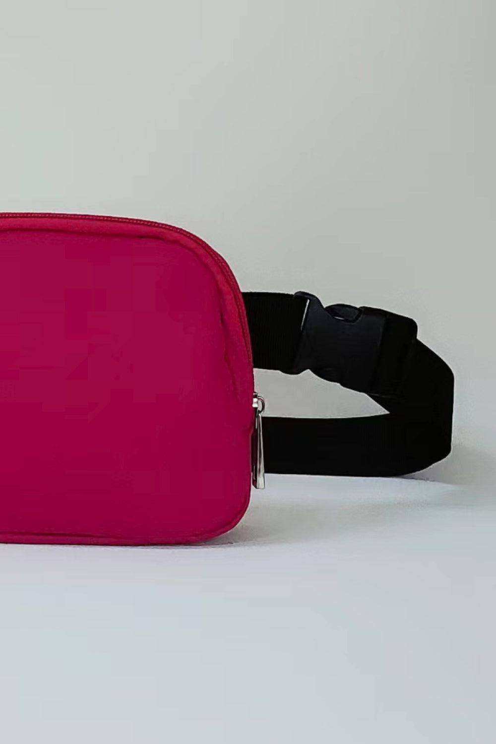Buckle Zip Closure Fanny Pack - AllIn Computer