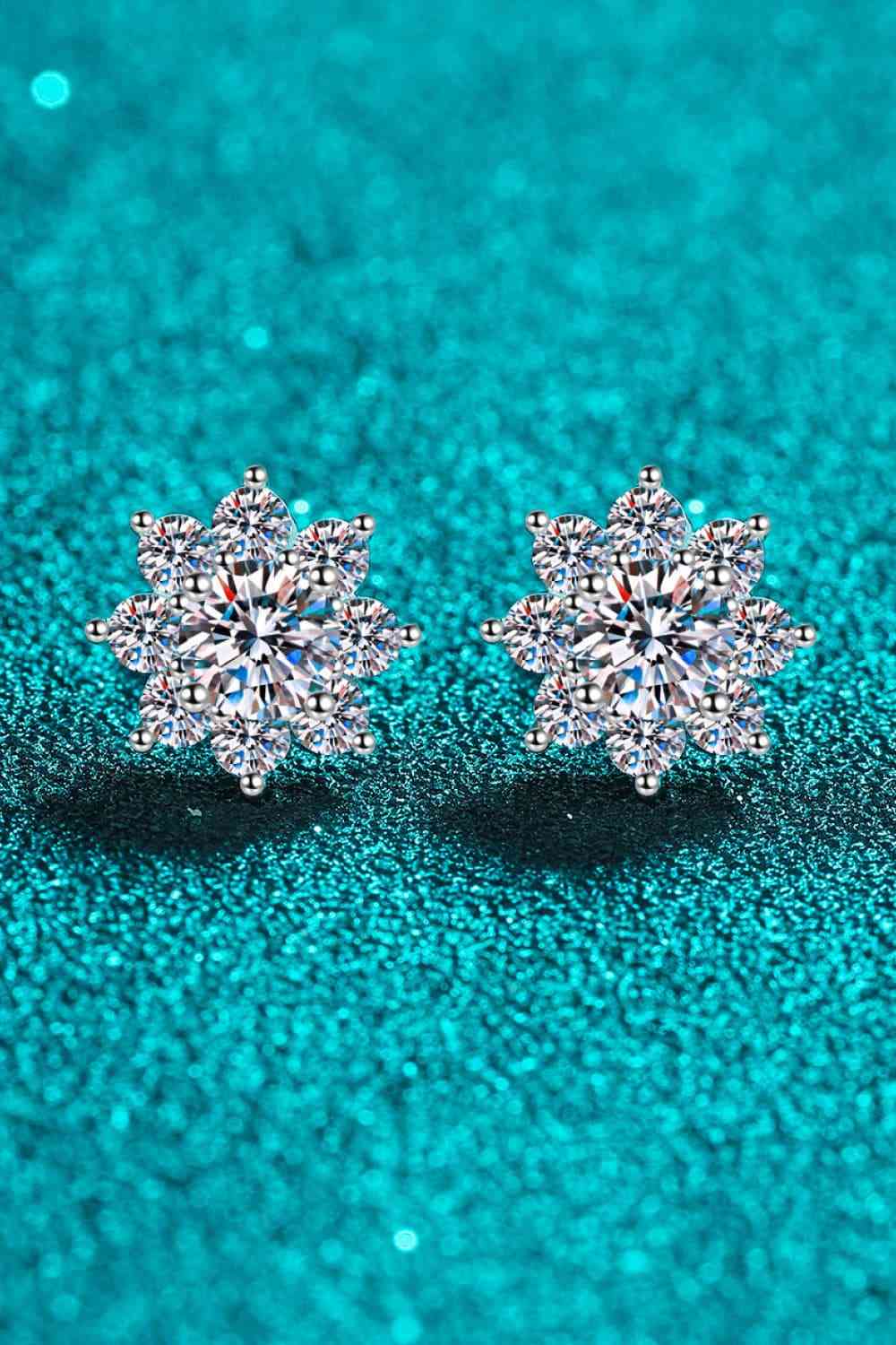 1 Carat Moissanite 925 Sterling Silver Flower Earrings | Jewelry | DY-N, Jewelry, Moissanite, Moissanite jewelry, Ship From Overseas, stud earrings | Trendsi