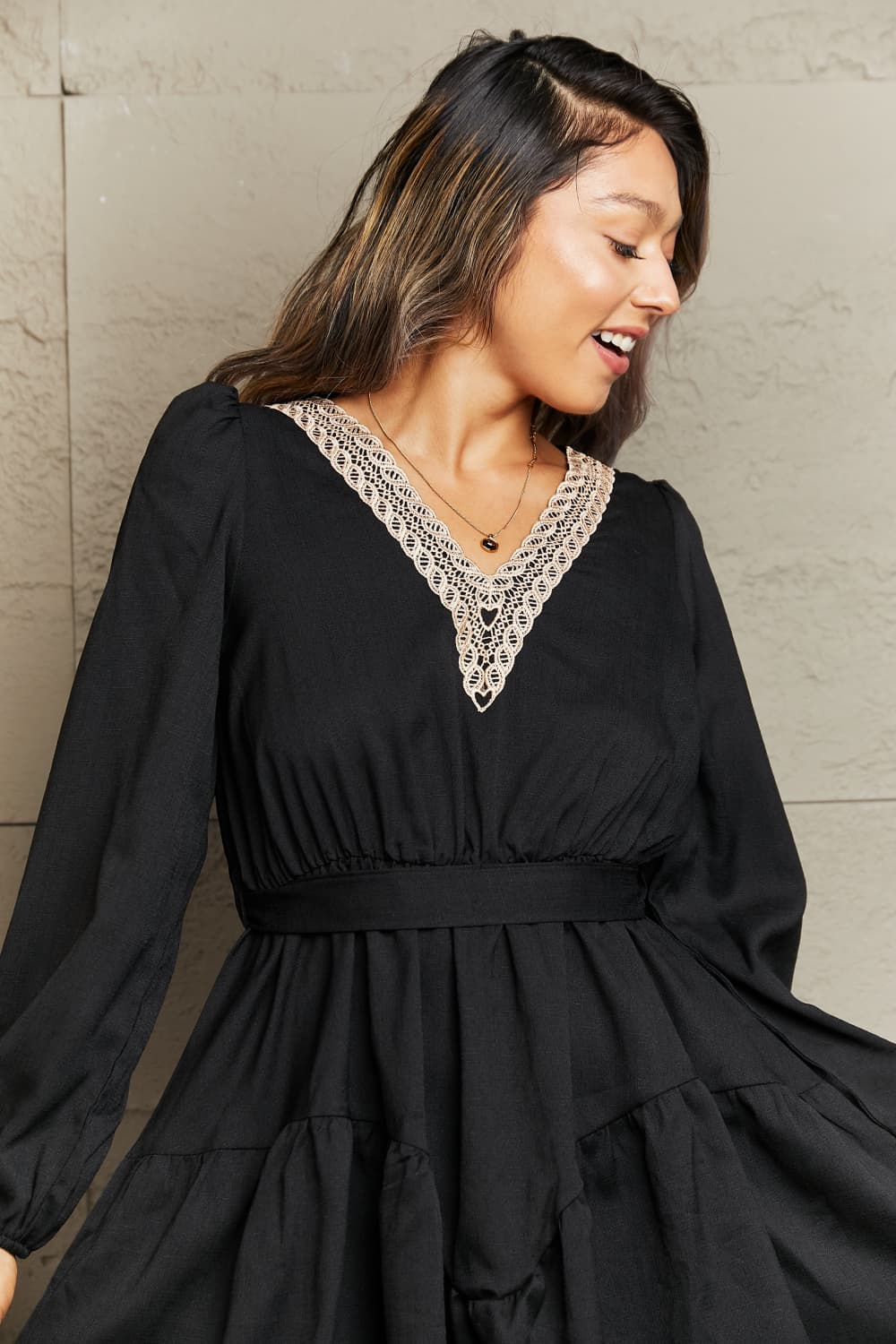 Contrast V-Neck Tie Waist Dress - AllIn Computer