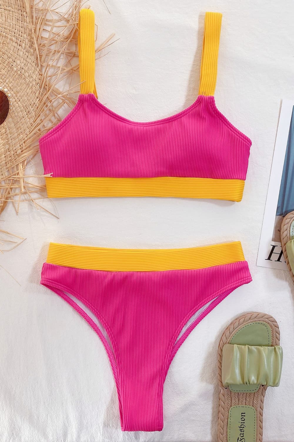 Color Block Scoop Neck Bikini Set - AllIn Computer
