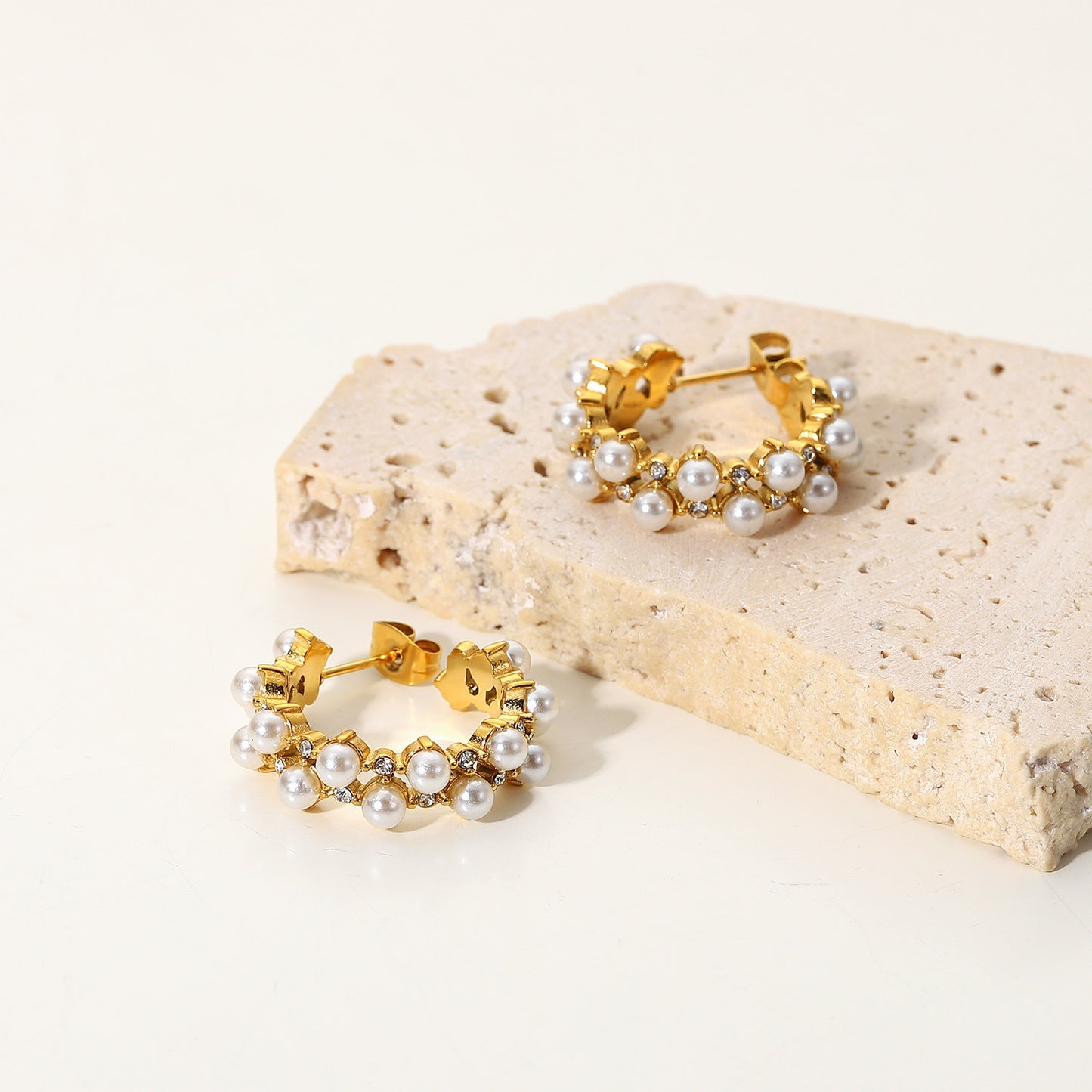 Pearl Rhinestone C-Hoop Earrings - AllIn Computer