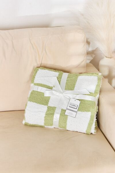 Cuddley Checkered Decorative Throw Blanket - AllIn Computer