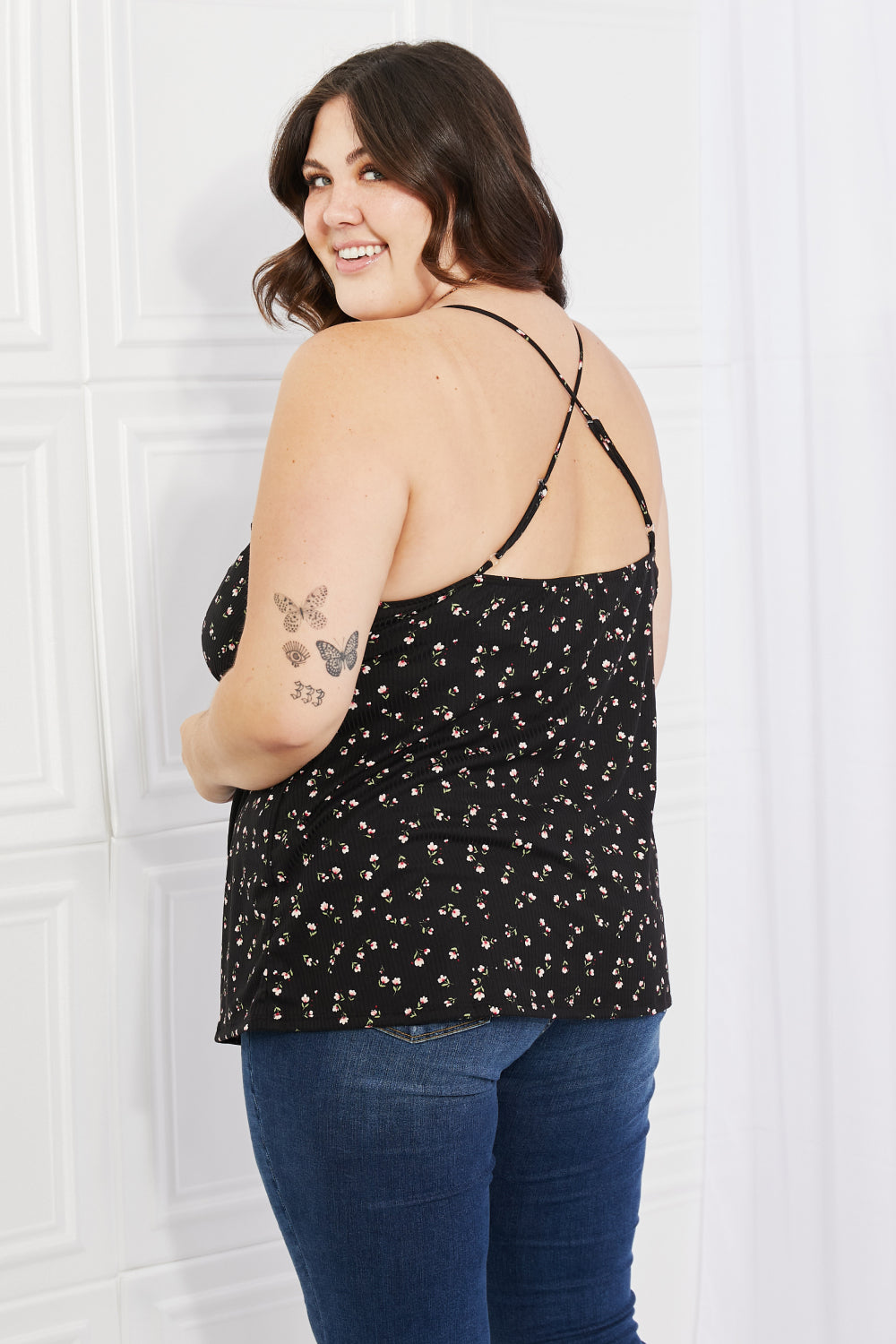 Culture Code Full Size Taste of Spring Ruffle Sleeveless Top in Black - AllIn Computer