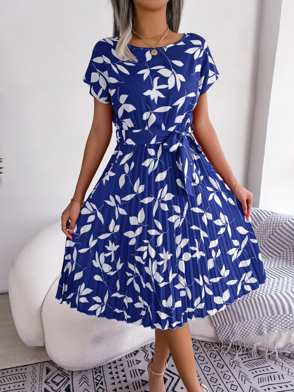 Printed Round Neck Short Sleeve Pleated Dress - AllIn Computer