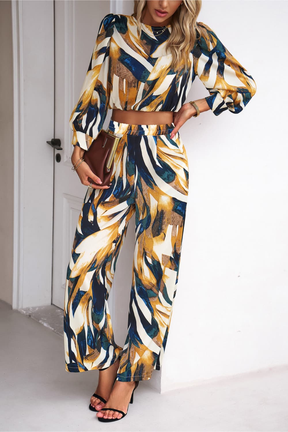 Printed Cropped Top and Pants Set - AllIn Computer