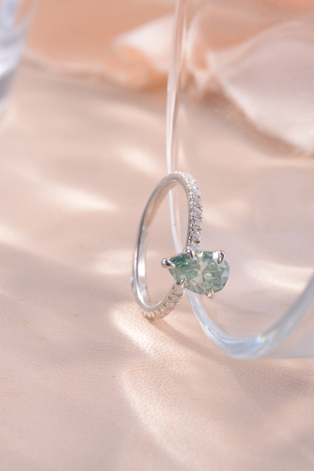 1.5 Carat Teardrop Shape Moissanite 925 Sterling Silver Ring - AllIn Computer