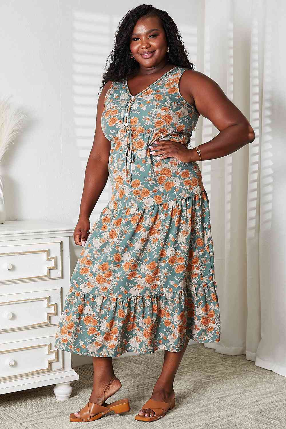 Double Take Floral V-Neck Tiered Sleeveless Dress - AllIn Computer