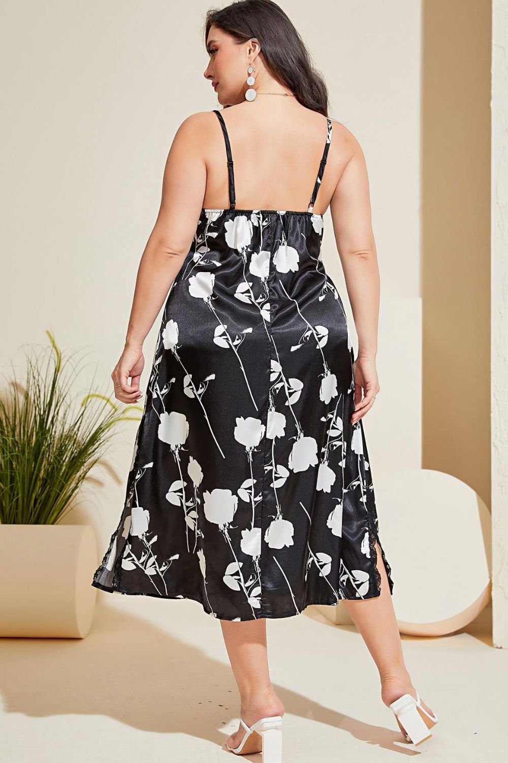 Plus Size Floral Lace Trim Side Slit Night Dress - AllIn Computer