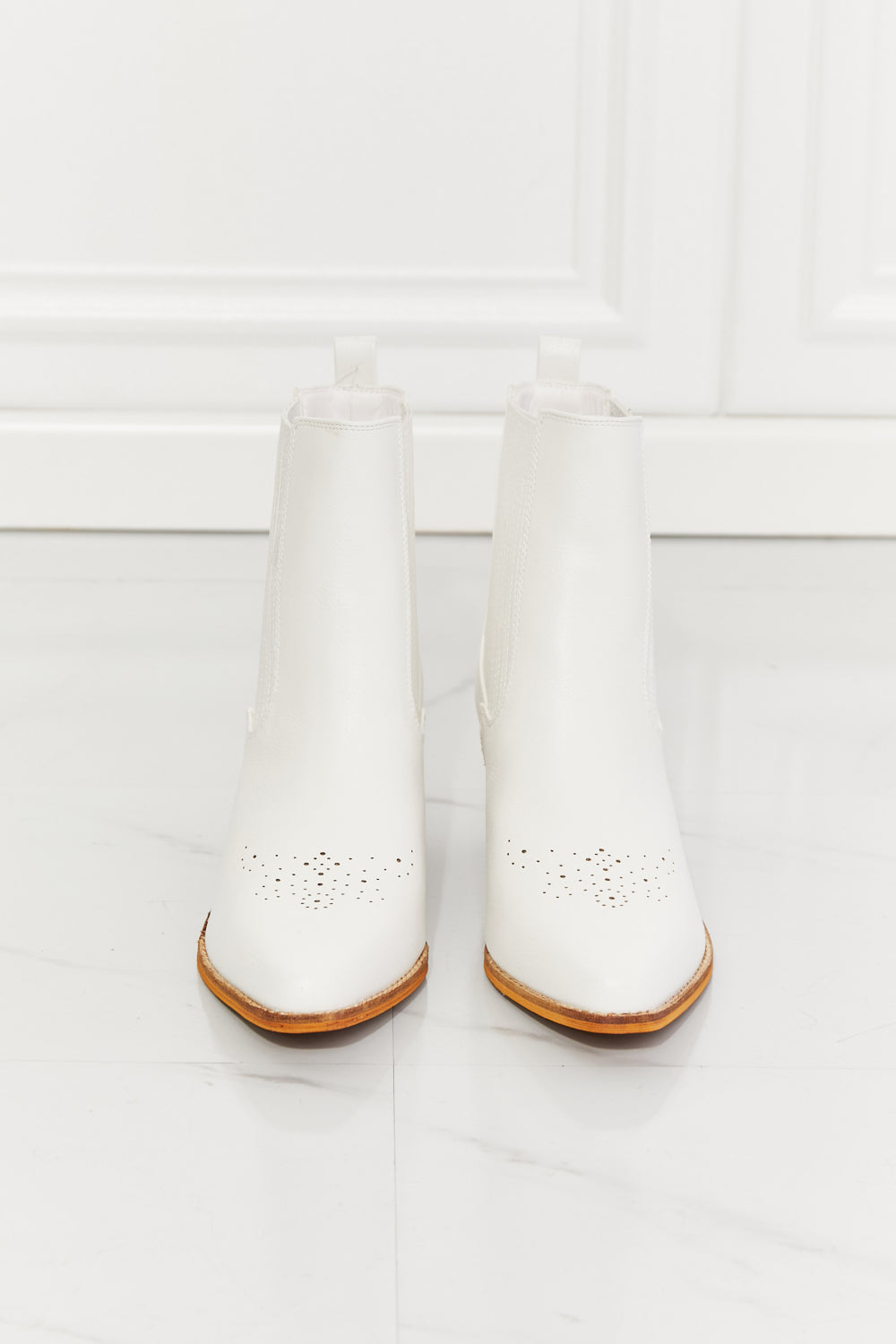 MMShoes Love the Journey Stacked Heel Chelsea Boot in White - AllIn Computer