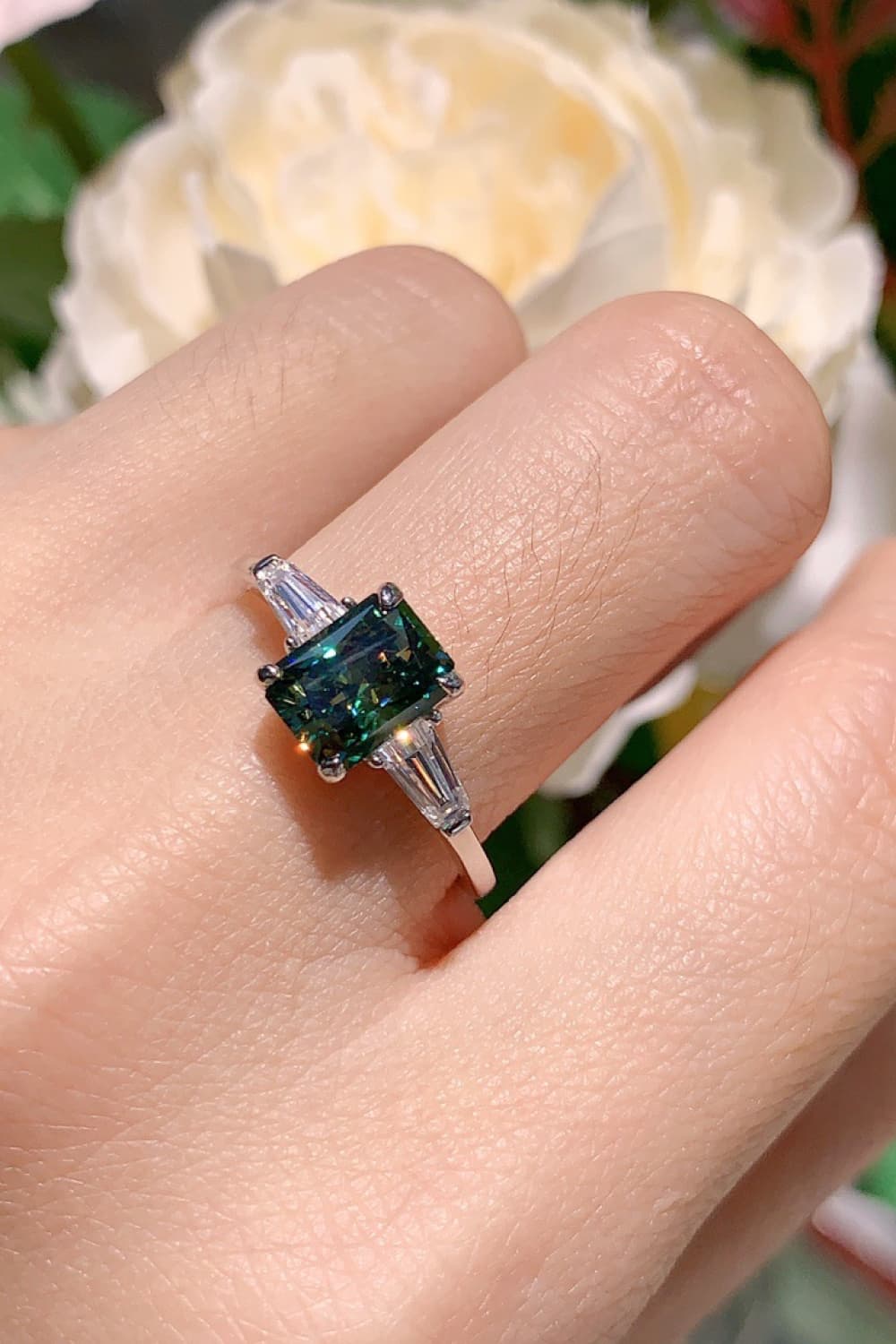 2 Carat Moissanite 925 Sterling Silver Ring - AllIn Computer