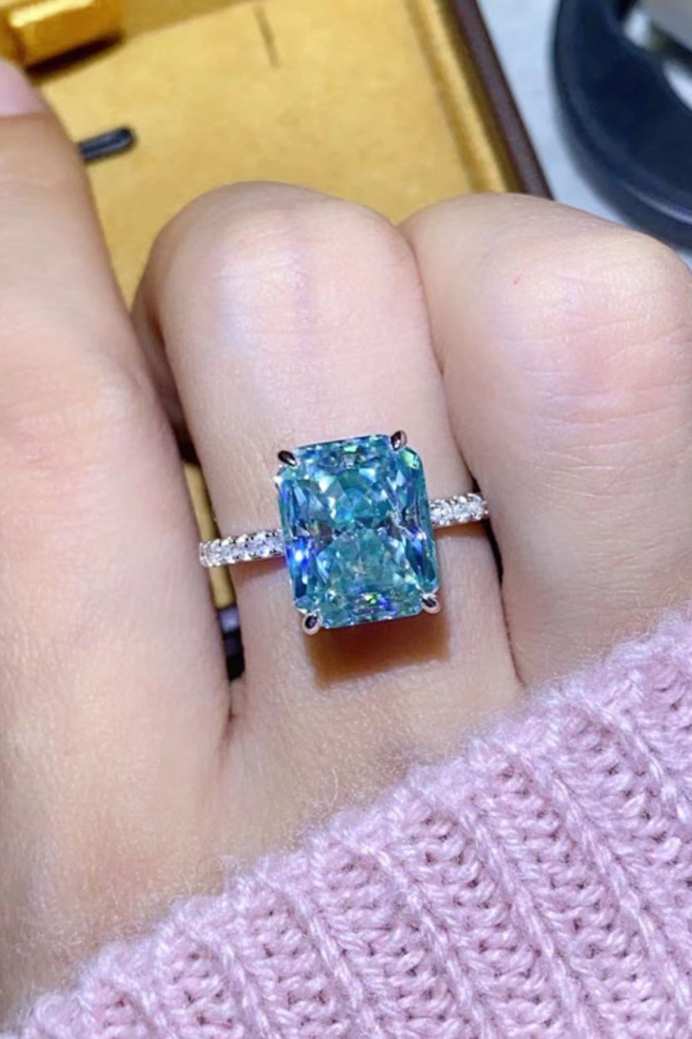 2 Carat Moissanite Ring - AllIn Computer