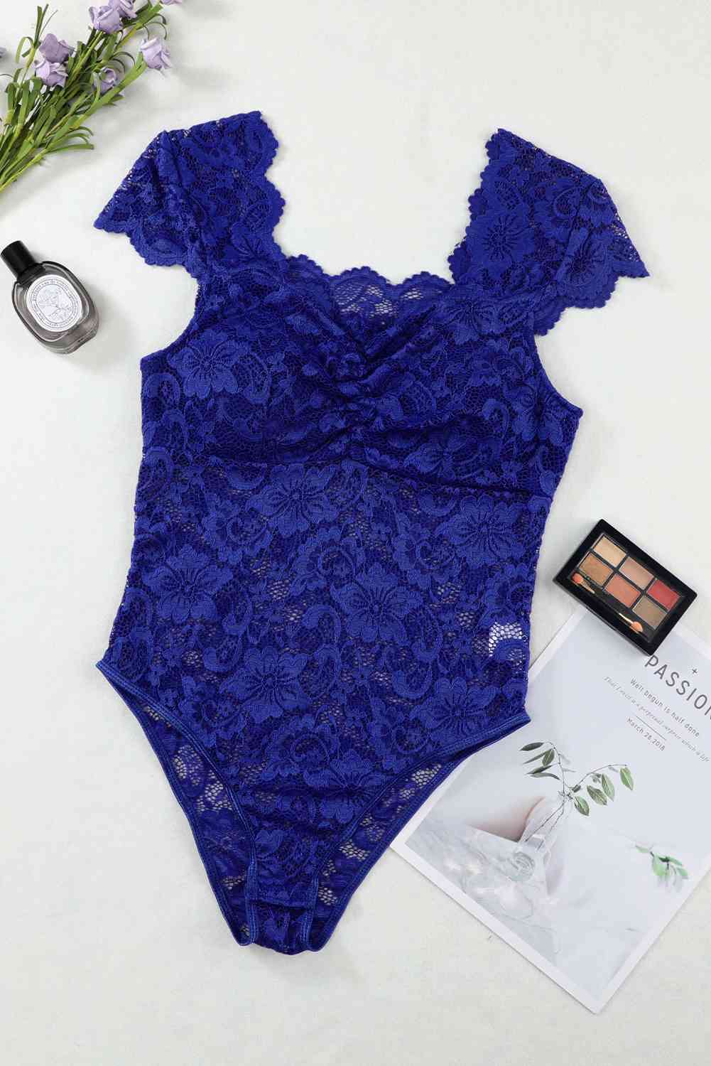 Ruched Sweetheart Neck Lace Bodysuit - AllIn Computer