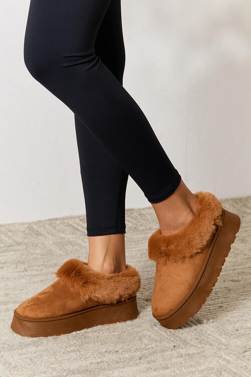 Legend Footwear Furry Chunky Platform Ankle Boots - AllIn Computer