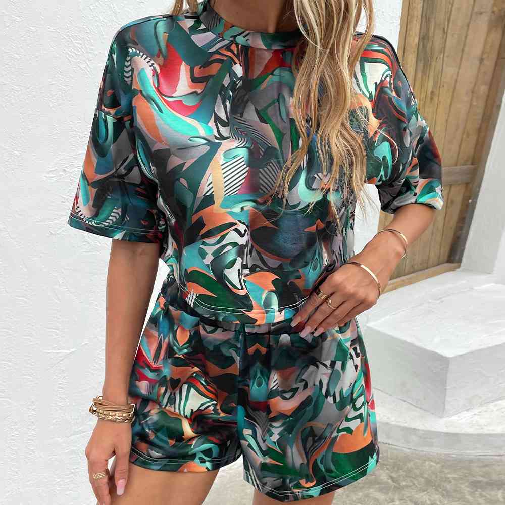 Printed Round Neck Dropped Shoulder Half Sleeve Top and Shorts Set - AllIn Computer