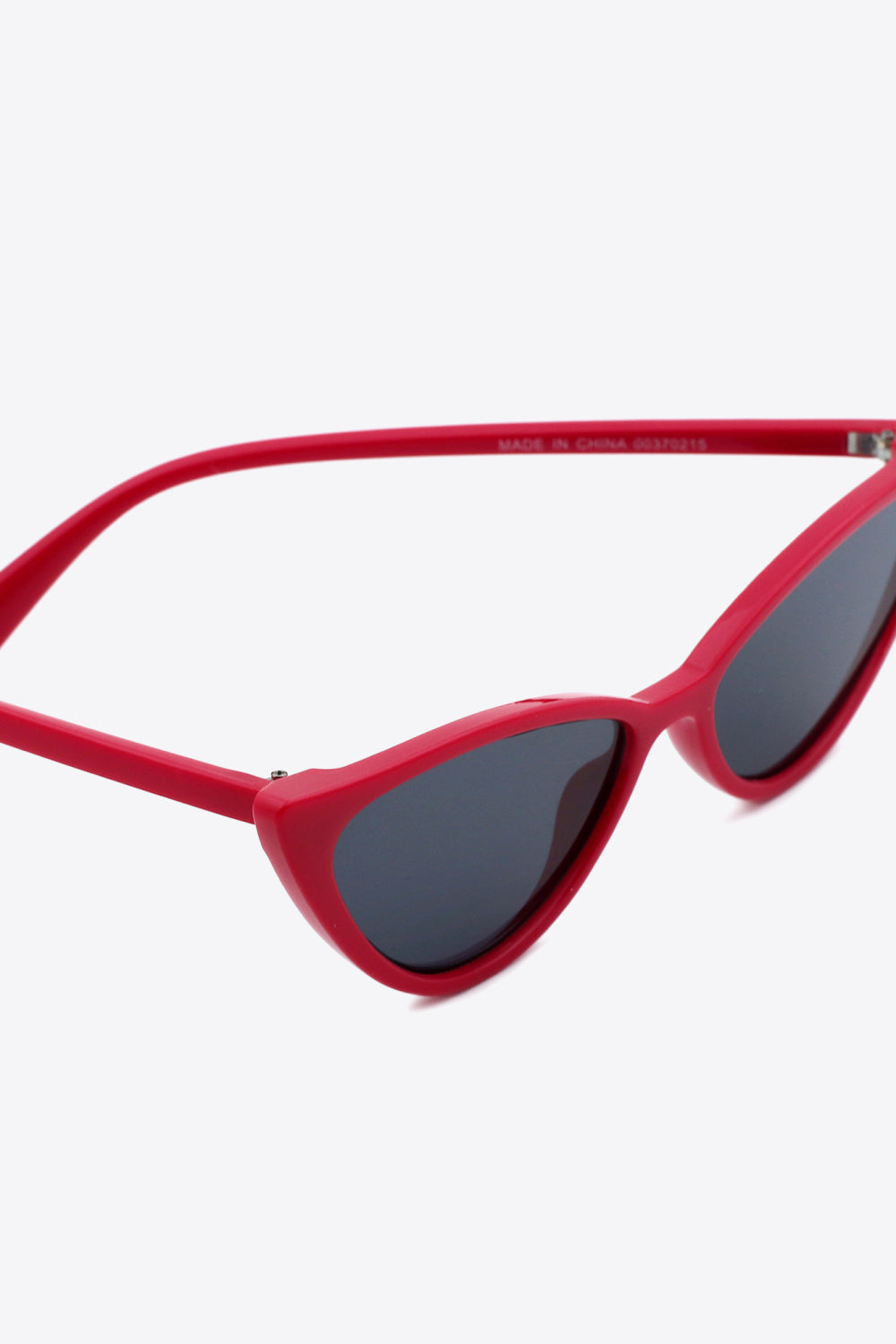 Polycarbonate Cat-Eye Sunglasses - AllIn Computer