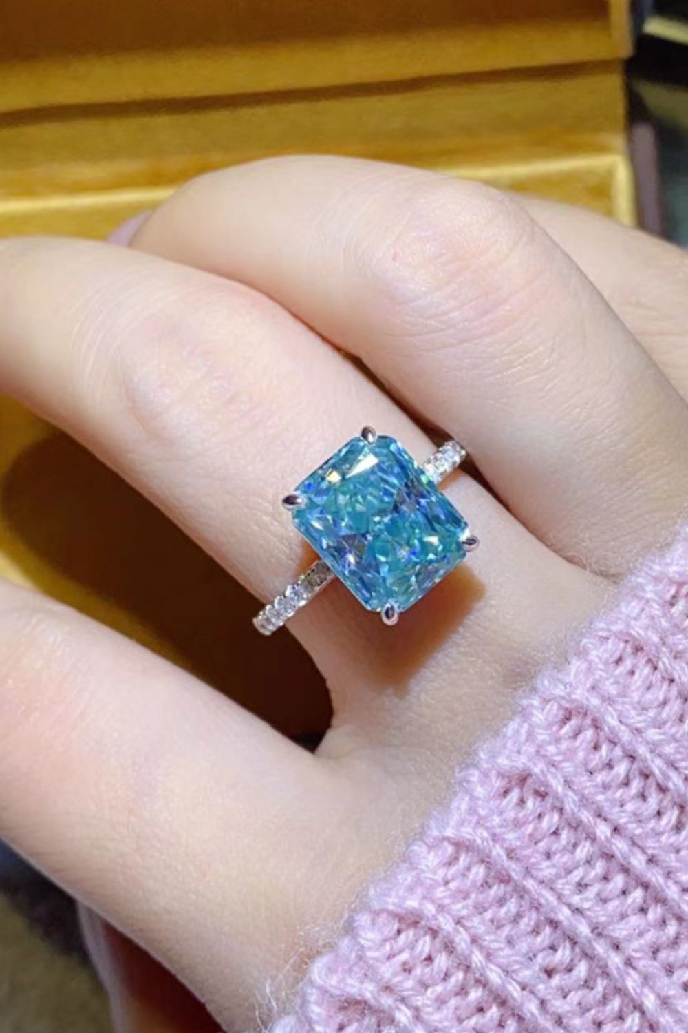 2 Carat Moissanite Ring - AllIn Computer