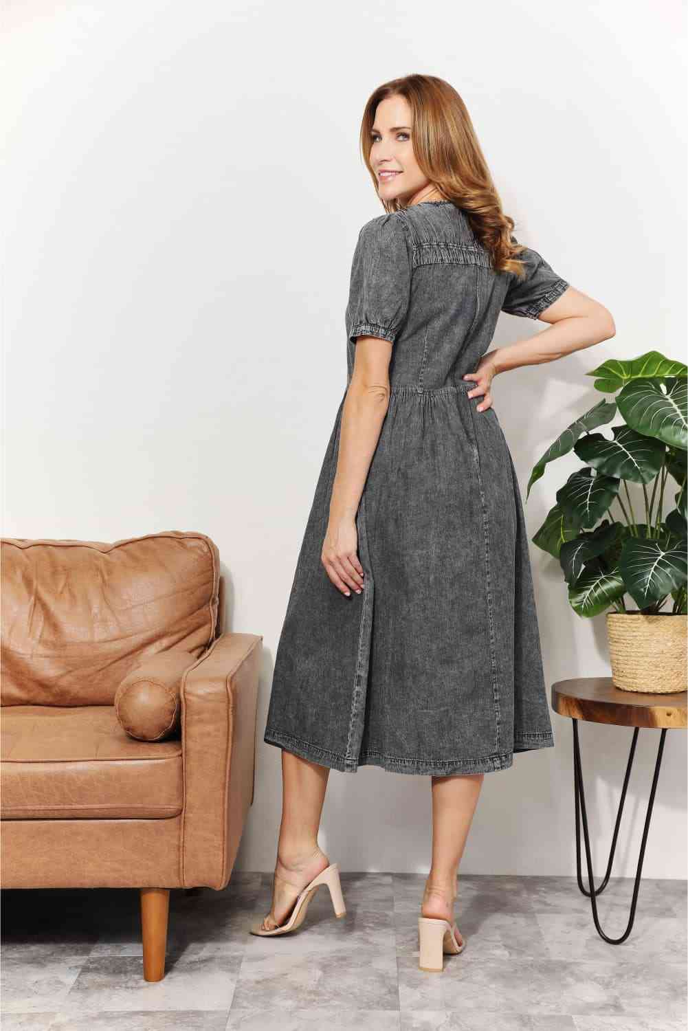 And The Why Full Size Washed Chambray Midi Dress - AllIn Computer