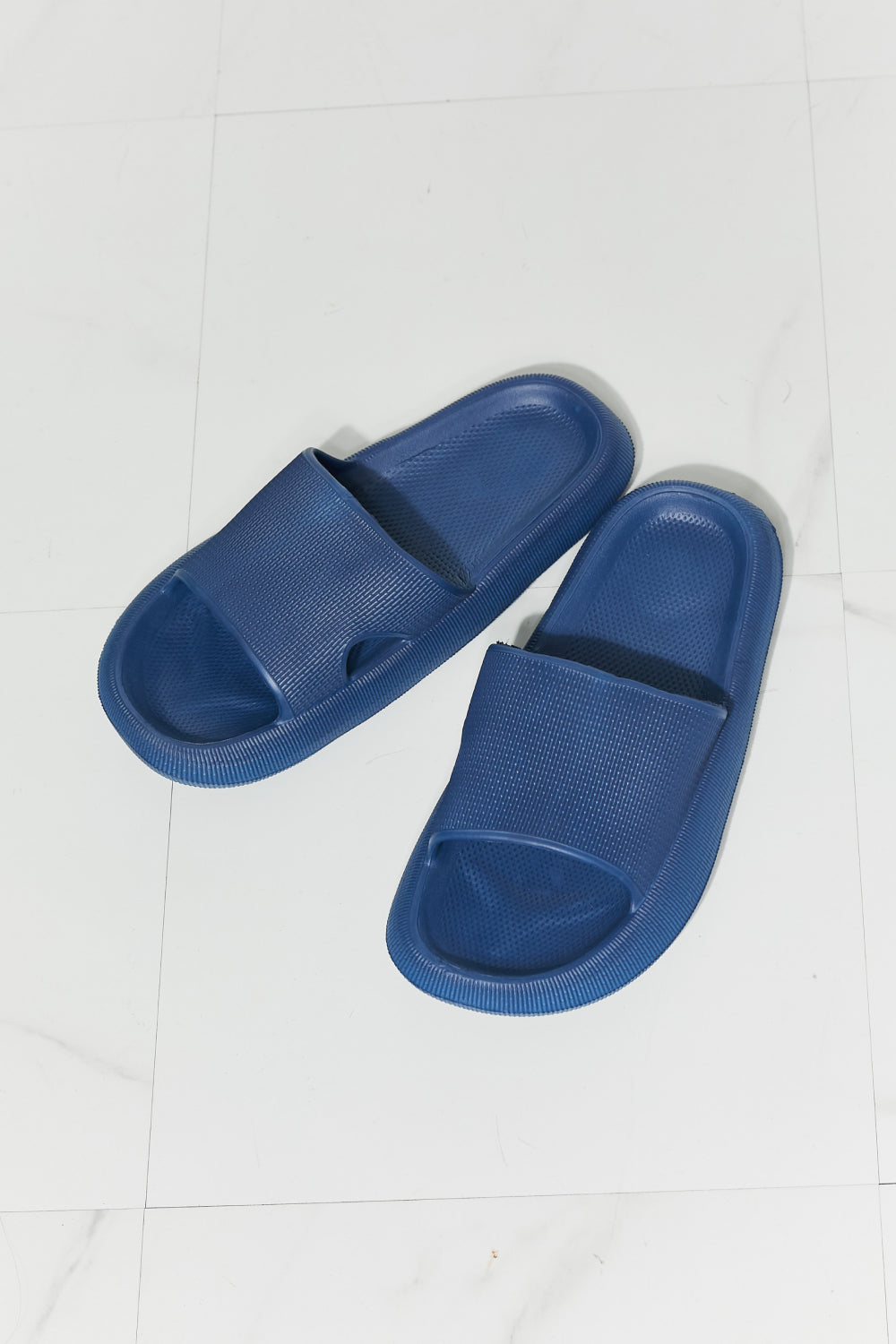 MMShoes Arms Around Me Open Toe Slides in Navy - AllIn Computer