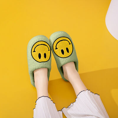 Melody Smiley Face Slippers - AllIn Computer