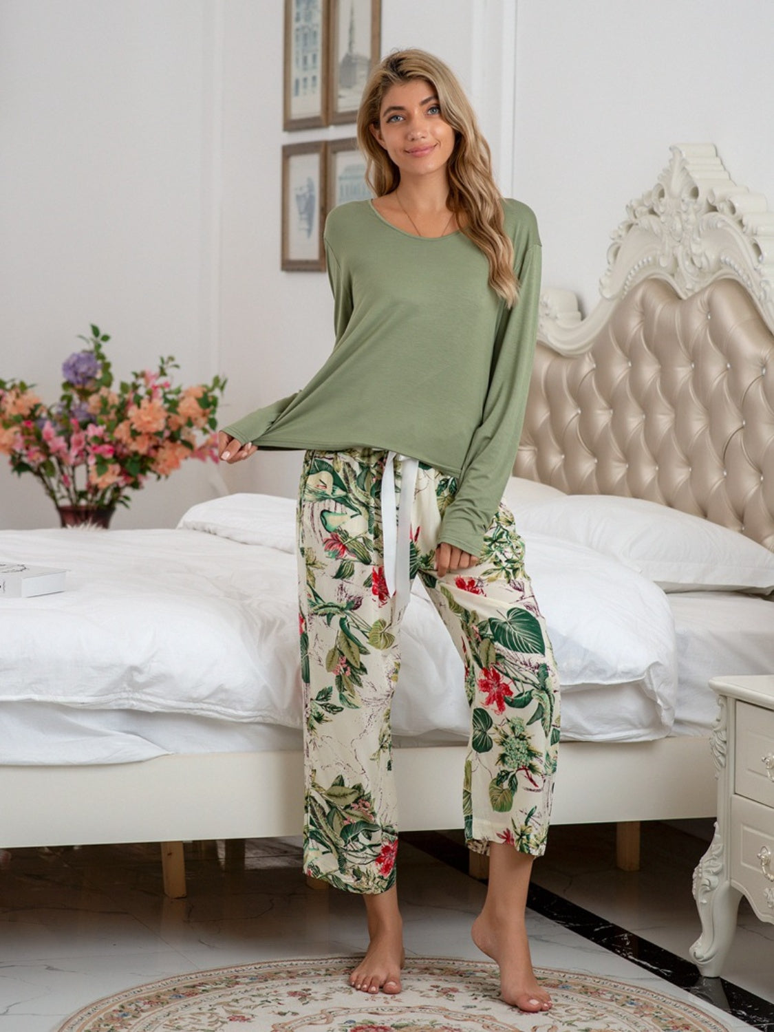 Round Neck Top and Printed Pants Lounge Set - AllIn Computer