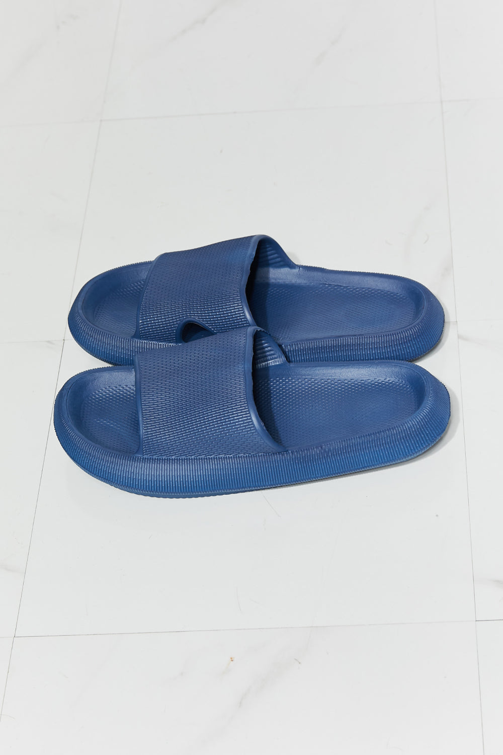 MMShoes Arms Around Me Open Toe Slides in Navy - AllIn Computer