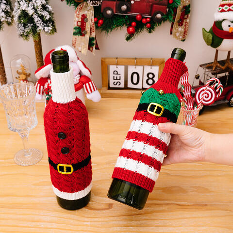 2-Piece Cable-Knit Wine Bottle Covers - AllIn Computer