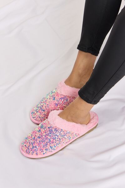 Forever Link Sequin Plush Round Toe Slippers - AllIn Computer