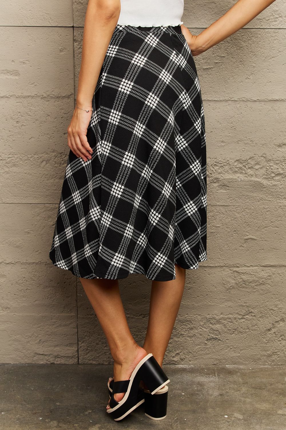 Ninexis Wide Waistband Knee Length Skirt - AllIn Computer