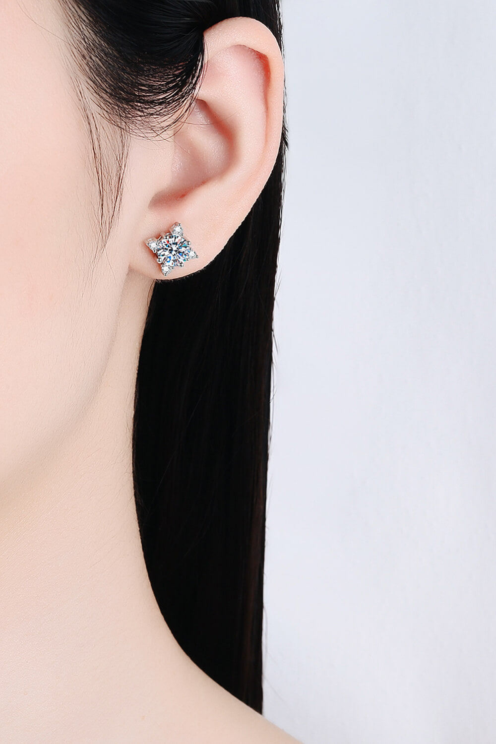 Four Leaf Clover 2 Carat Moissanite Stud Earrings - AllIn Computer