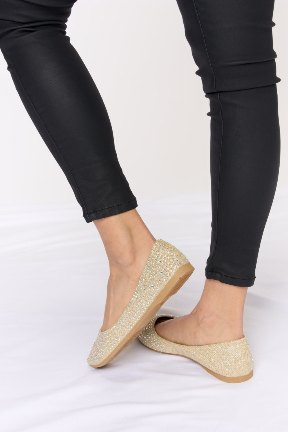 Forever Link Rhinestone Point Toe Flat Slip-Ons - AllIn Computer