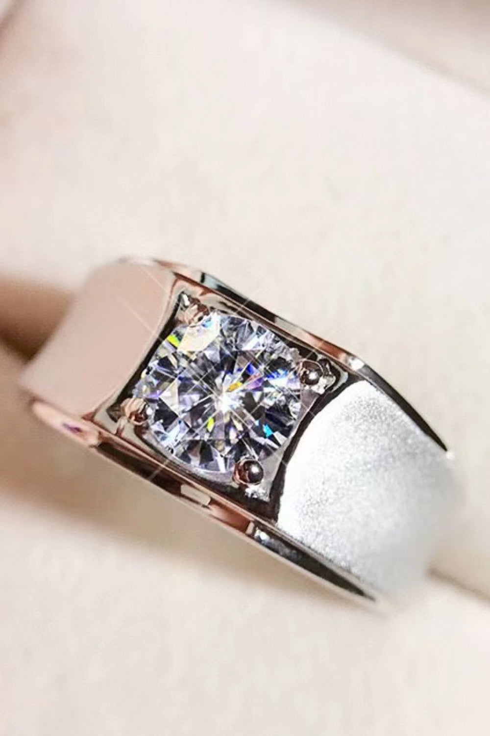 1 Carat Moissanite Wide Band Ring - AllIn Computer