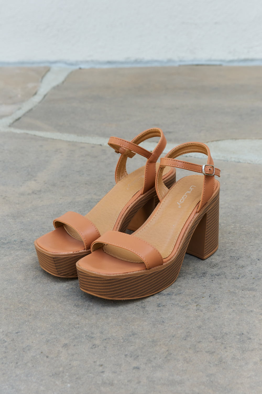 Weeboo Feel It Platform Heel Sandals - AllIn Computer