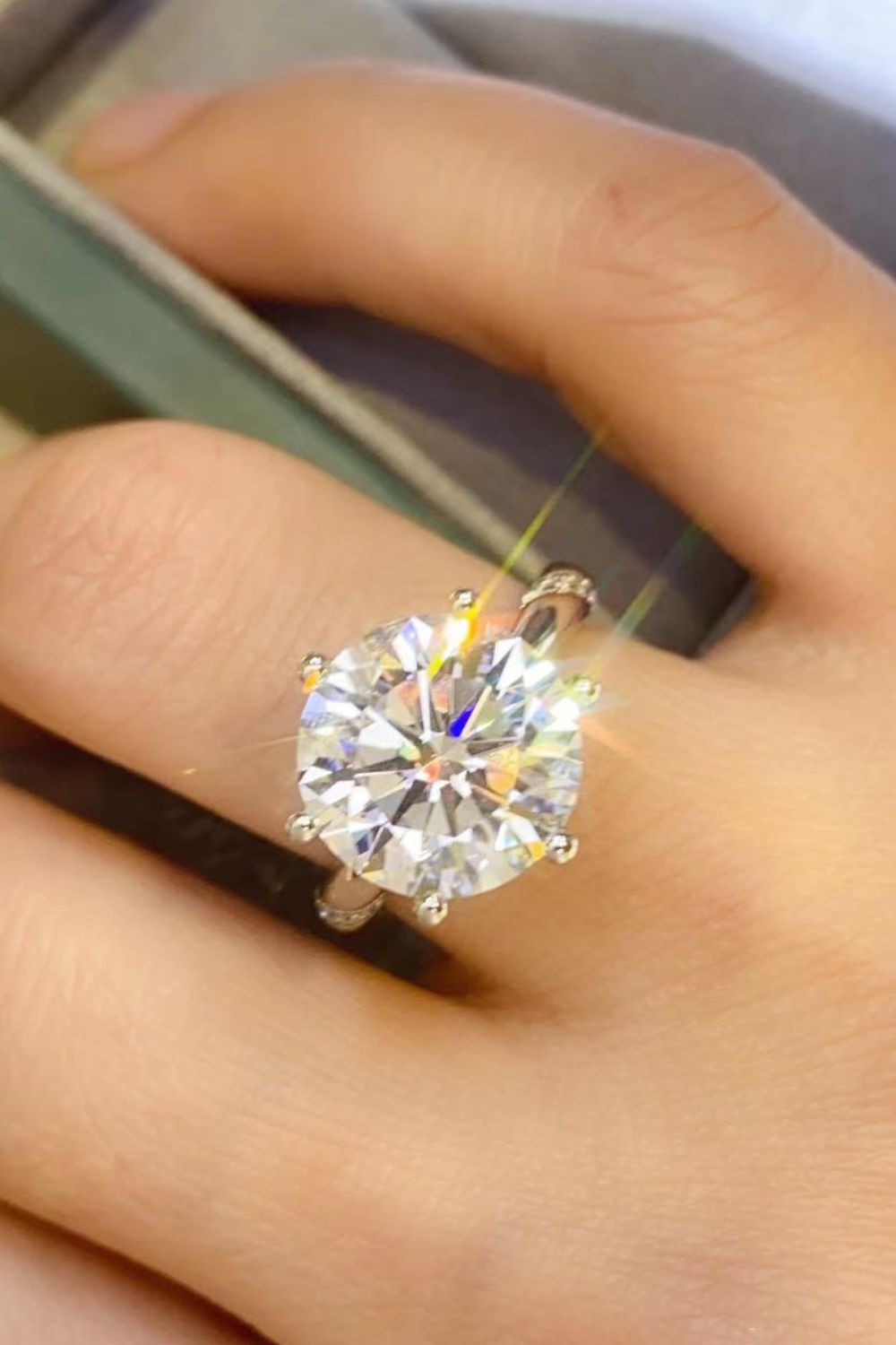 5 Carat Moissanite 6-Prong Ring - AllIn Computer