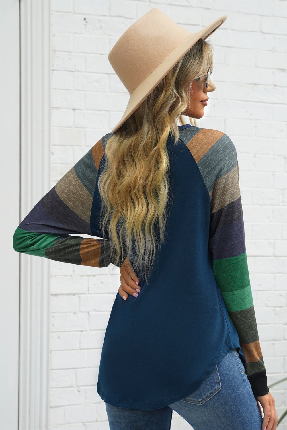 Double Take Color Block Curved Hem Long Sleeve Tee - AllIn Computer