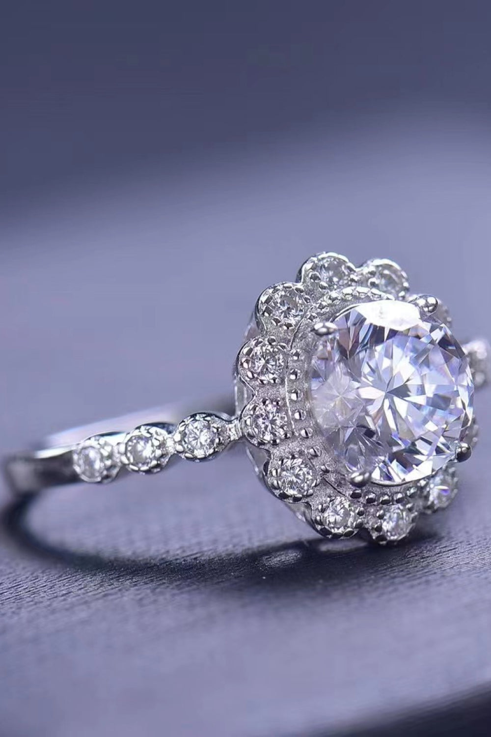 1.5 Carat Moissanite Floral-Shaped Cluster Ring - AllIn Computer