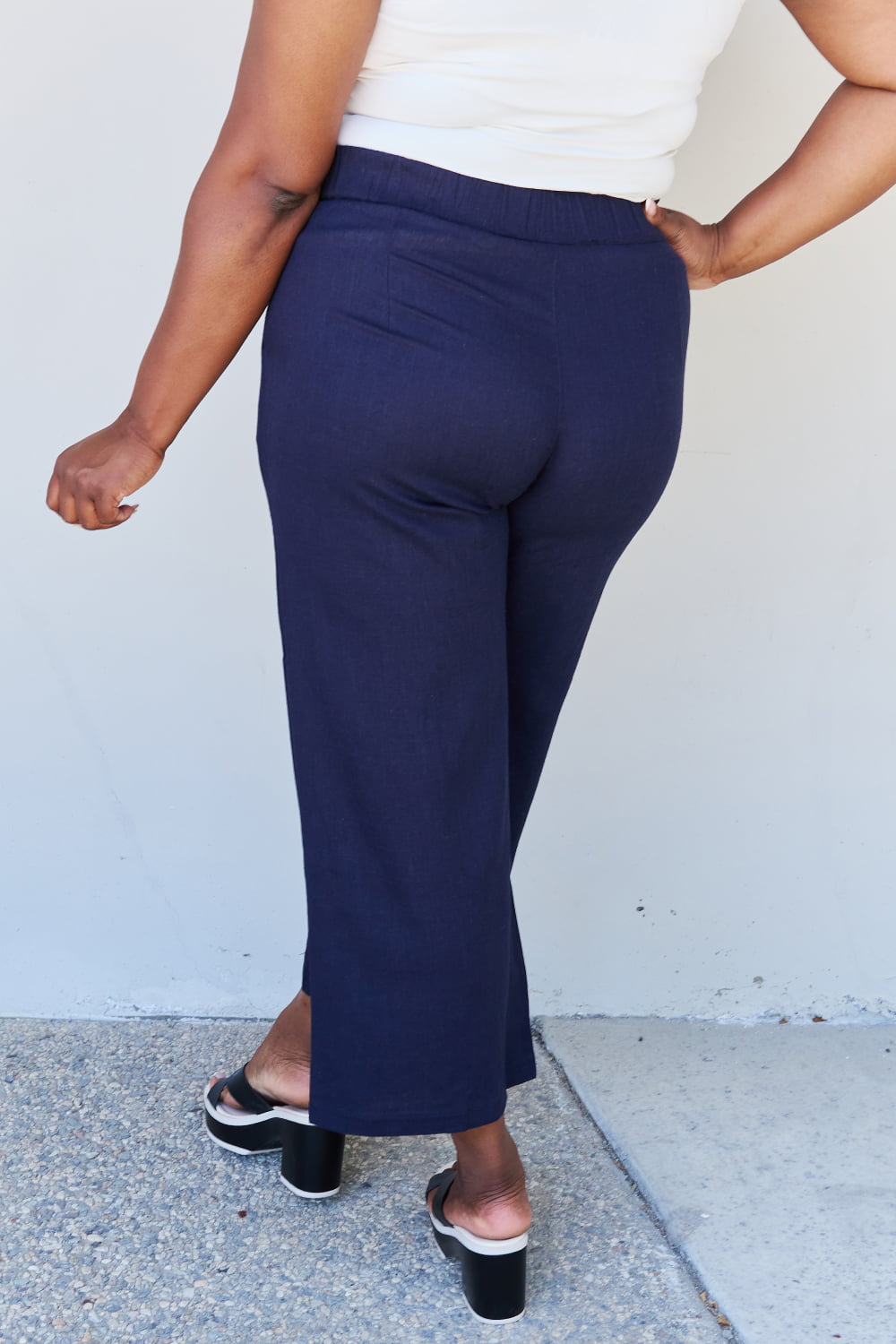 And The Why In The Mix Full Size Pleated Detail Linen Pants in Dark Navy - AllIn Computer