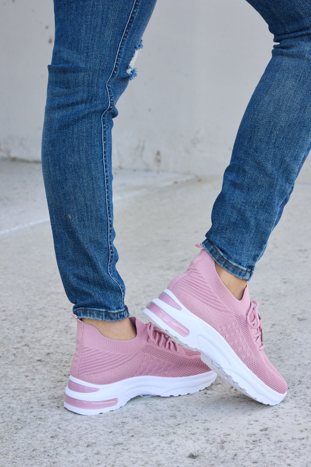Forever Link Breathable Mesh Lace-up Round Toe Athletic Shoes - AllIn Computer