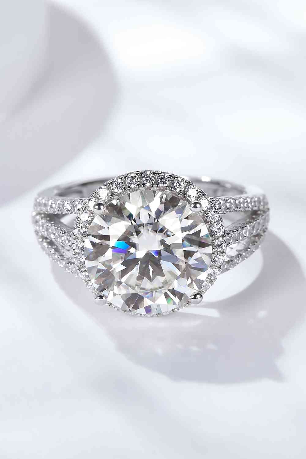 5 Carat  Moissanite Split Shank Ring - AllIn Computer