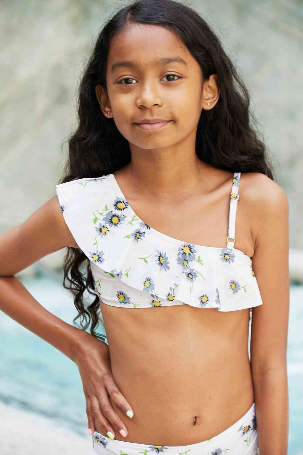 Marina West Swim Float On Asymmetric Neck Two-Piece Set in Daisy Cream - AllIn Computer
