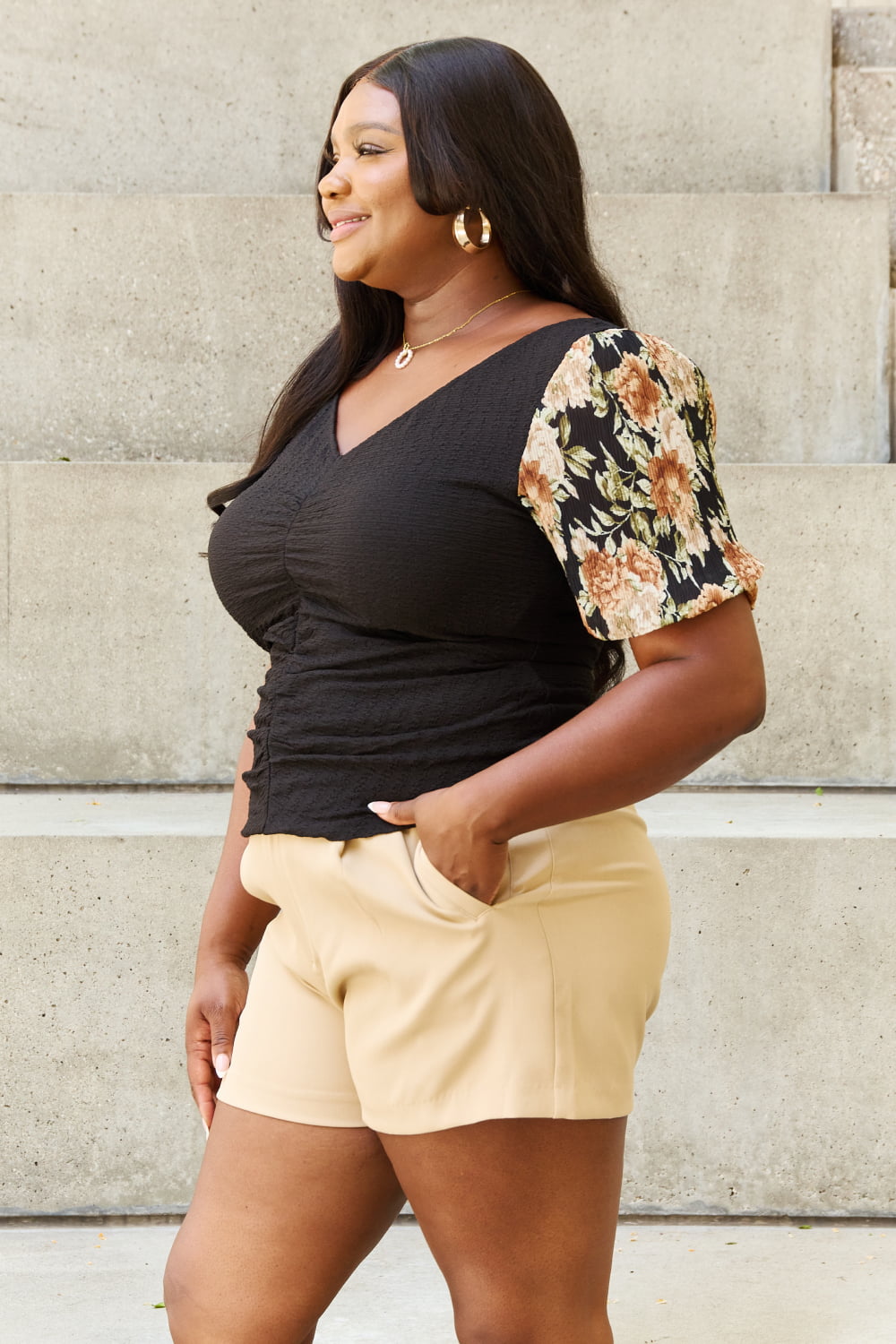 And The Why Hold Me Close Full Size Floral Print Textured Sleeve Knit Top - AllIn Computer