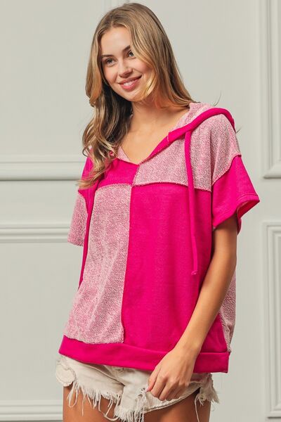 BiBi Color Block Exposed Seam Short Sleeve Hooded Top - AllIn Computer